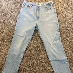 Levis 70s high slim straight light wash jeans! Size 32